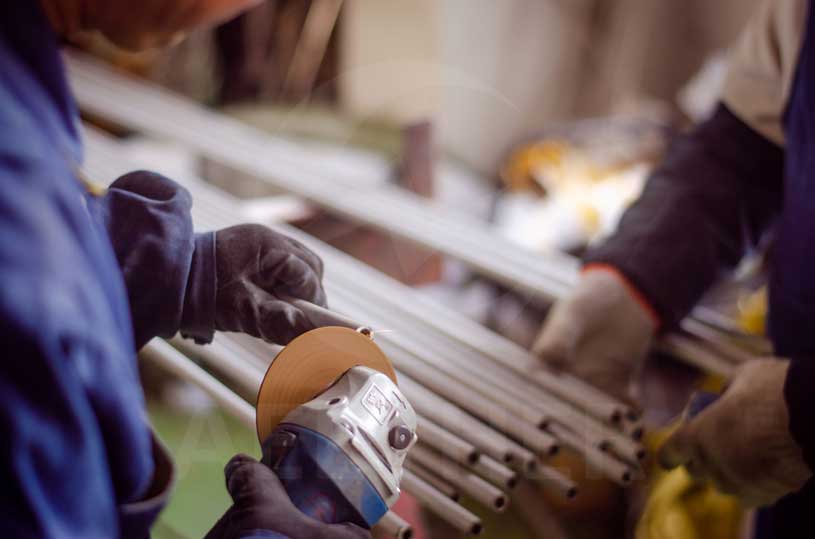 Hastelloy B-2 seamless tube polishing