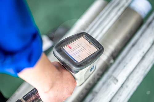 Hastelloy B-2 seamless pipe eddy current testing