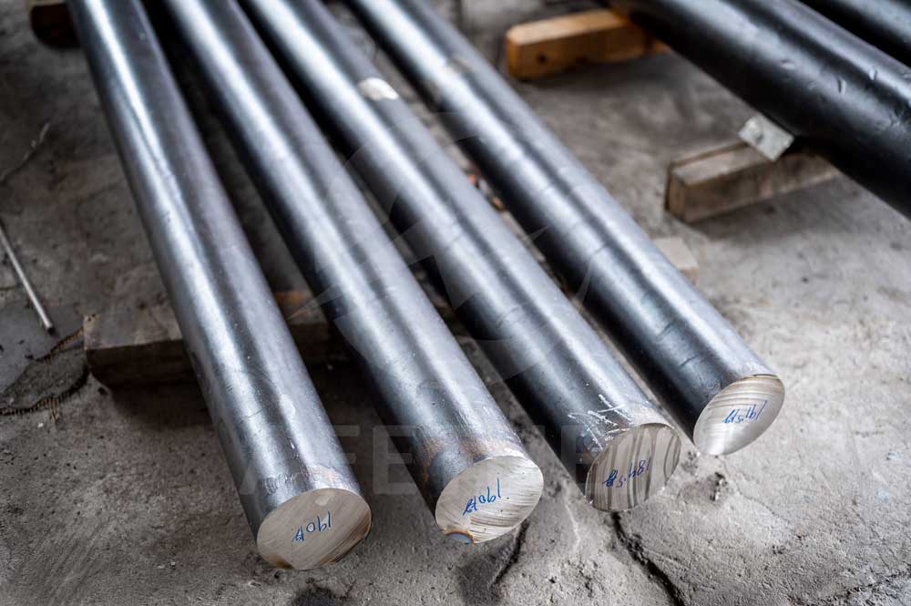 photo of nickel alloy bars
